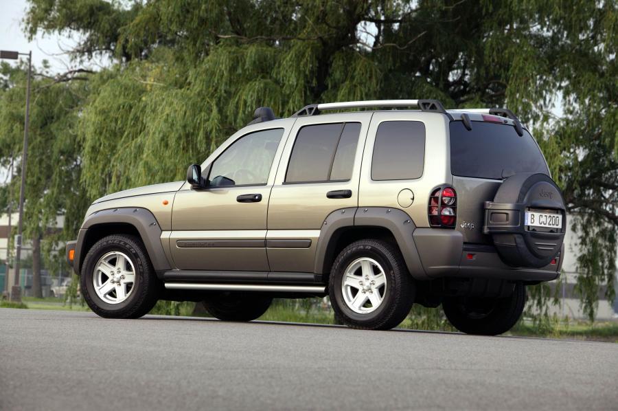  Jeep Cherokee Renegade 2005 года  (фото 21 из 26)